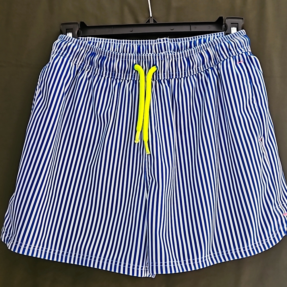 Vineyard vines girls shorts
